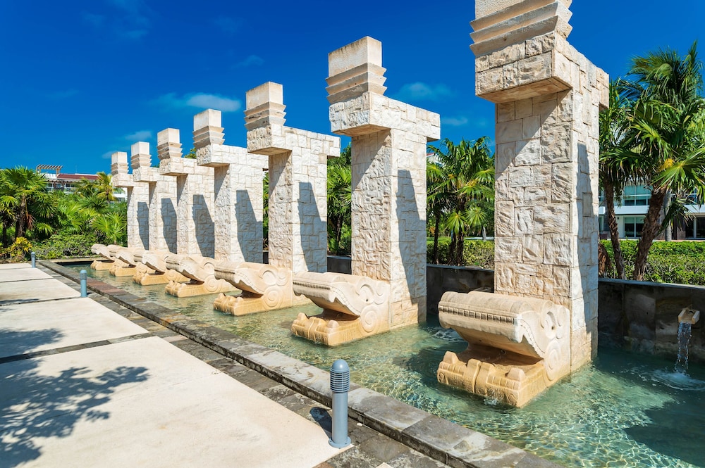 Mareazul Beach Condos Playa Del Carmen — Attractions in the area in Playa del Carmen, Quintana Roo