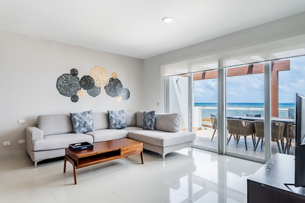 Mareazul Beach Condos Playa Del Carmen — Hotel rooms in Playa del Carmen, Quintana Roo
