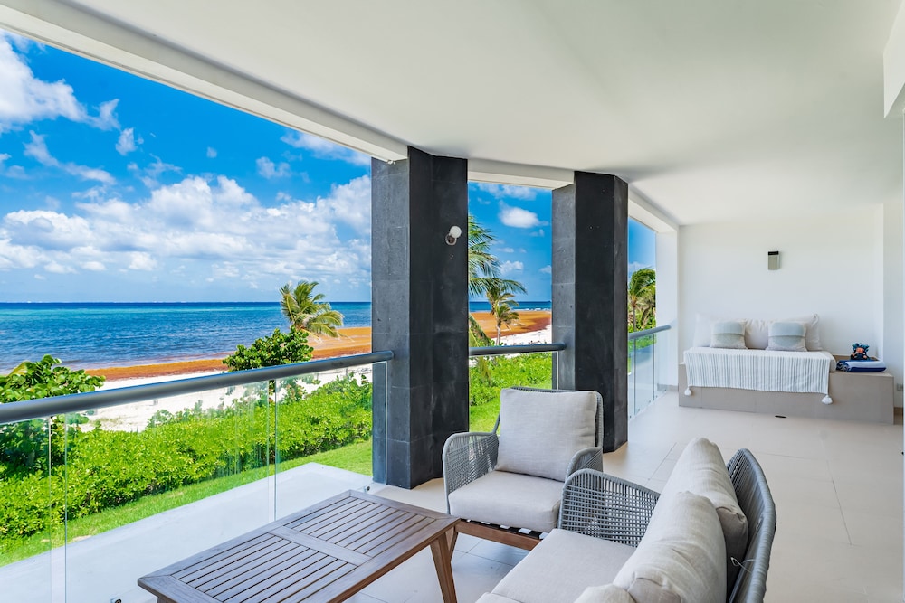 Mareazul Beach Condos Playa Del Carmen — Beach in Playa del Carmen, Quintana Roo