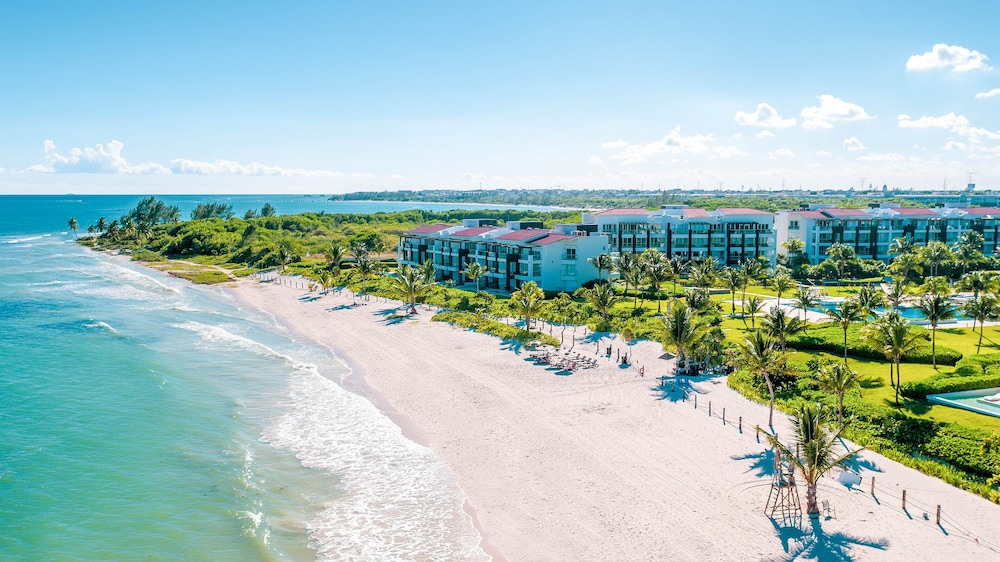 Mareazul Beach Condos Playa Del Carmen — Beach in Playa del Carmen, Quintana Roo