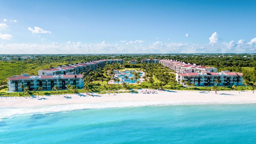 Mareazul Beach Condos Playa Del Carmen — Beach in Playa del Carmen, Quintana Roo