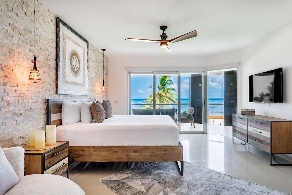 Mareazul Beach Condos Playa Del Carmen — Hotel rooms in Playa del Carmen, Quintana Roo