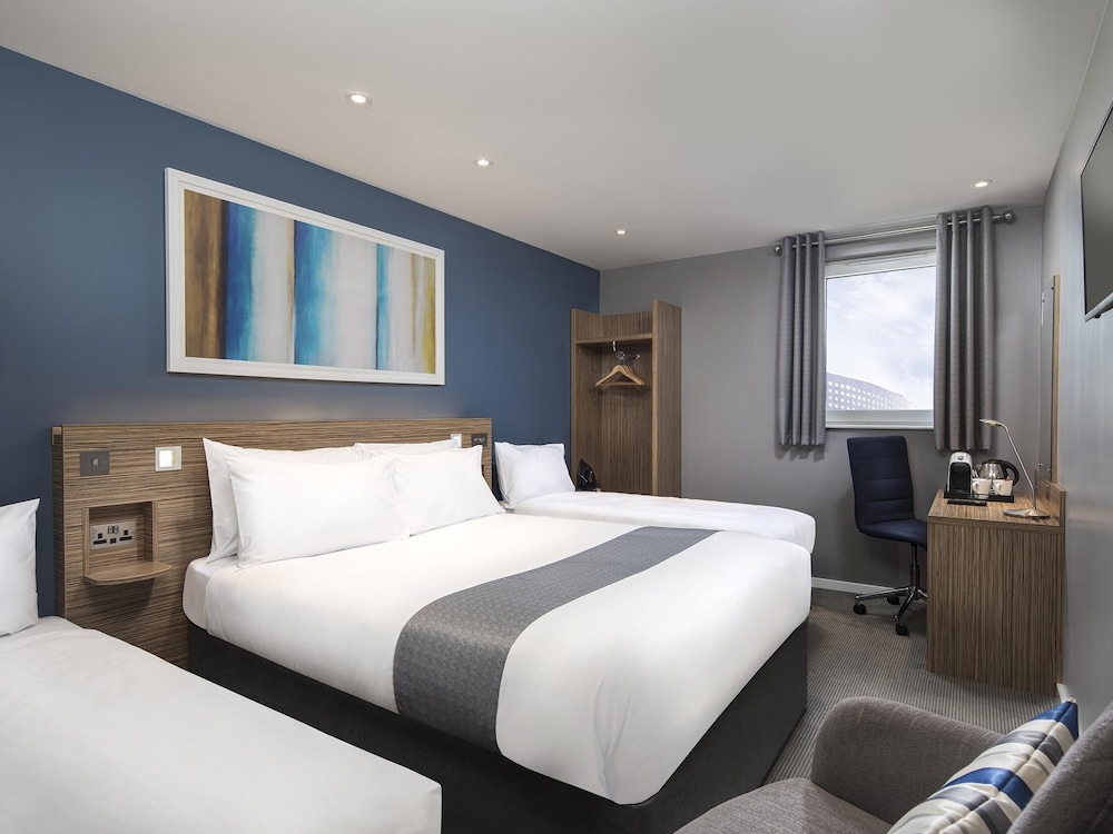 Travelodge PLUS Dublin City Centre — Hotel rooms in Dublin, Dublin City