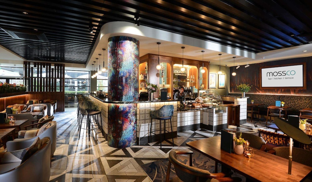 Travelodge PLUS Dublin City Centre — Restaurant & bars in Dublin, Dublin City