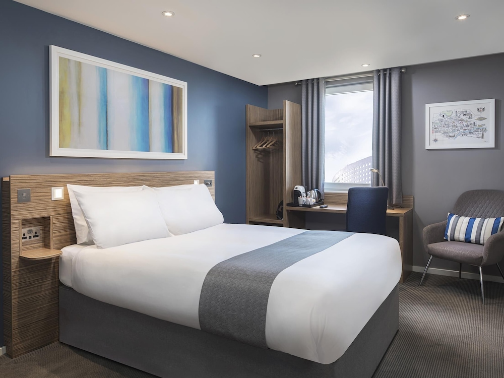 Travelodge PLUS Dublin City Centre — Hotel rooms in Dublin, Dublin City