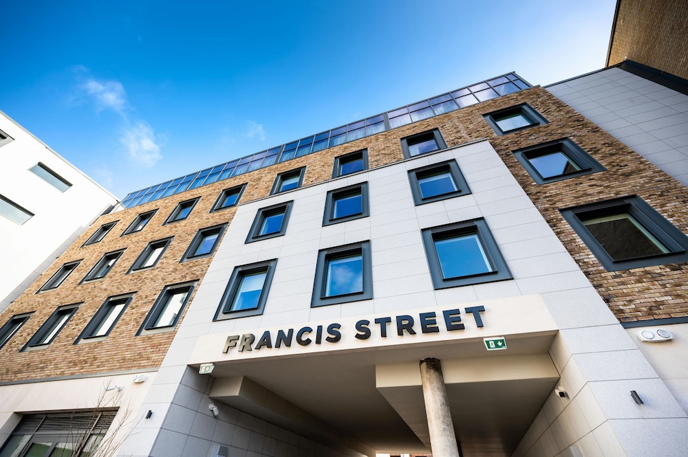Staycity Aparthotels, Dublin, Tivoli — Hotel building in Dublin, Dublin City