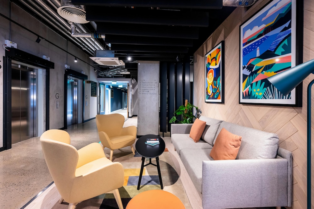 Staycity Aparthotels, Dublin, Tivoli — Hotel building in Dublin, Dublin City