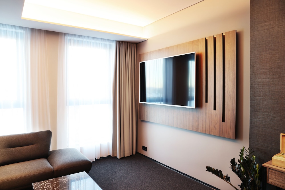 Hotel Reykjavik Saga — Hotel rooms in Reykjavik, Capital Region