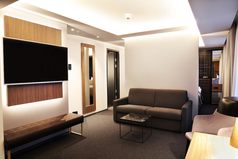 Hotel Reykjavik Saga — Hotel rooms in Reykjavik, Capital Region
