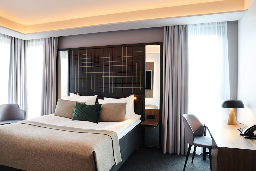 Hotel Reykjavik Saga — Hotel rooms in Reykjavik, Capital Region