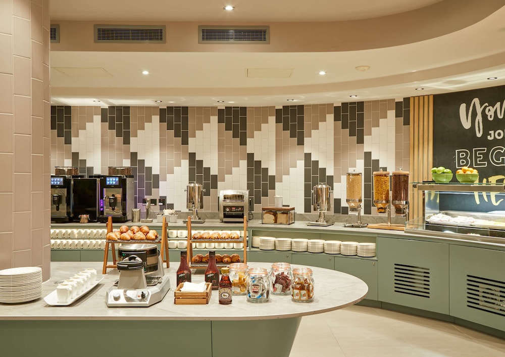 Hampton by Hilton Dublin City Centre — Restaurant & bars in Dublin, Dublin City