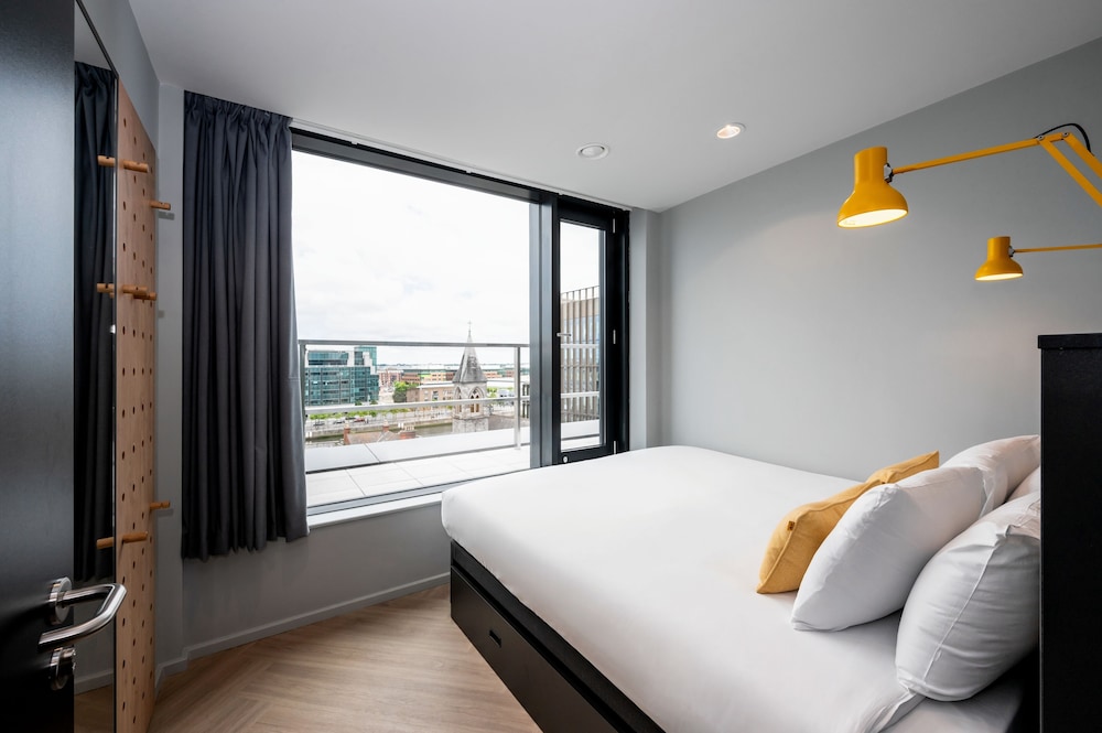 Staycity Aparthotels, Dublin, City Quay — Hotel rooms in Dublin, Dublin City