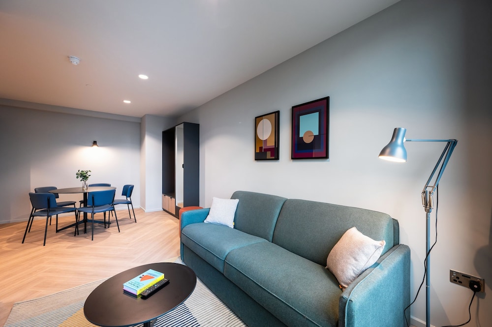 Staycity Aparthotels, Dublin, City Quay — Hotel rooms in Dublin, Dublin City