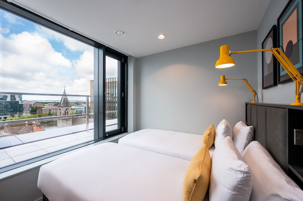 Staycity Aparthotels, Dublin, City Quay — Hotel rooms in Dublin, Dublin City