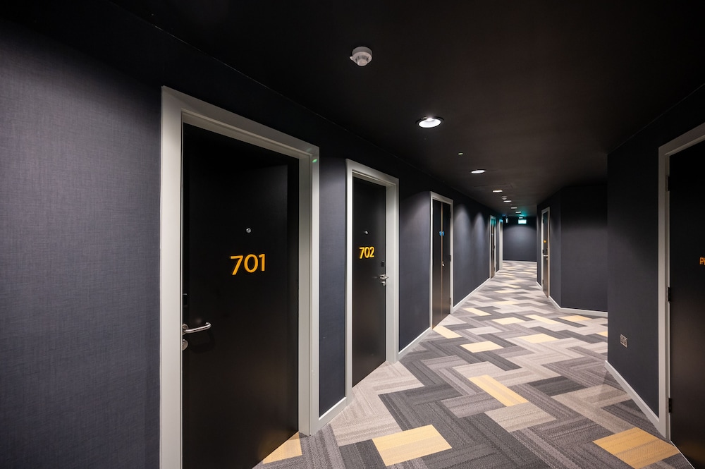 Staycity Aparthotels, Dublin, City Quay — Hotel building in Dublin, Dublin City