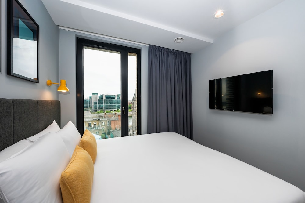Staycity Aparthotels, Dublin, City Quay — Hotel rooms in Dublin, Dublin City