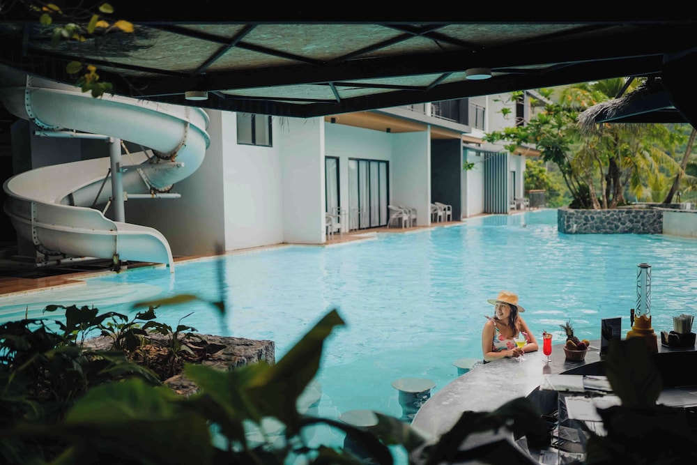 Sea Seeker Krabi Resort — Swimming pool in Ao Nang, Krabi