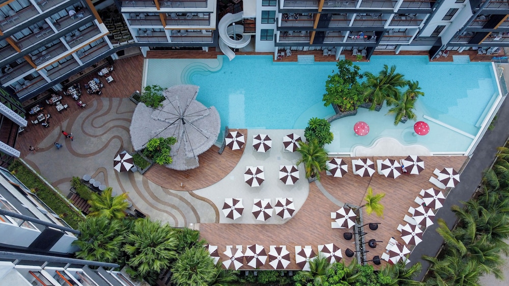 Sea Seeker Krabi Resort — Hotel building in Ao Nang, Krabi