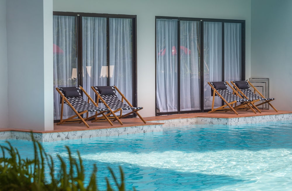 Sea Seeker Krabi Resort — Swimming pool in Ao Nang, Krabi