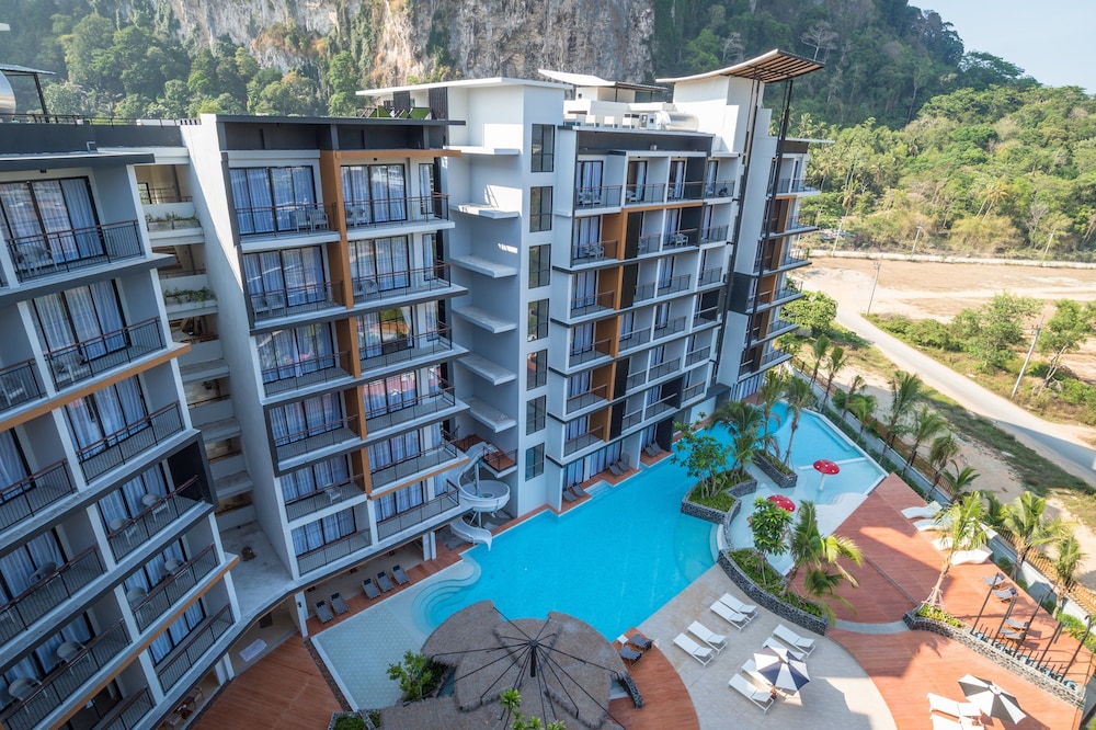 Sea Seeker Krabi Resort — Hotel building in Ao Nang, Krabi