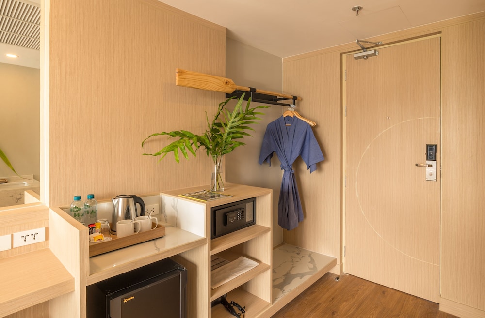 Sea Seeker Krabi Resort — Hotel rooms in Ao Nang, Krabi