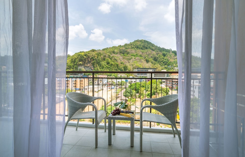 Sea Seeker Krabi Resort — Hotel rooms in Ao Nang, Krabi
