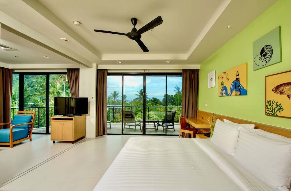 Holiday Ao Nang Beach Resort Krabi — Hotel rooms in Ao Nang, Krabi