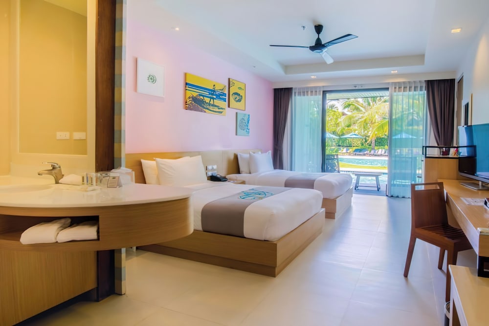Holiday Ao Nang Beach Resort Krabi — Hotel rooms in Ao Nang, Krabi