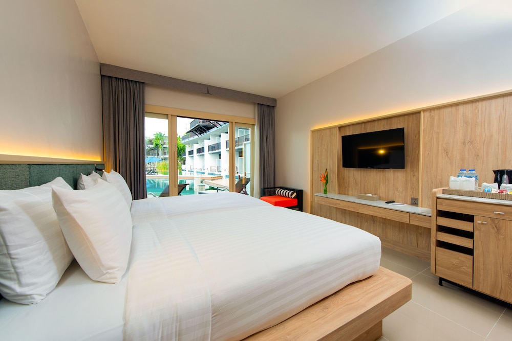 Holiday Ao Nang Beach Resort Krabi — Hotel rooms in Ao Nang, Krabi