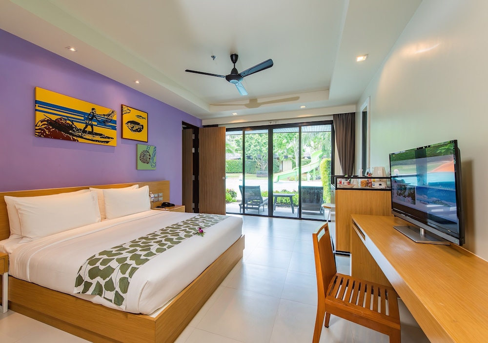Holiday Ao Nang Beach Resort Krabi — Hotel rooms in Ao Nang, Krabi