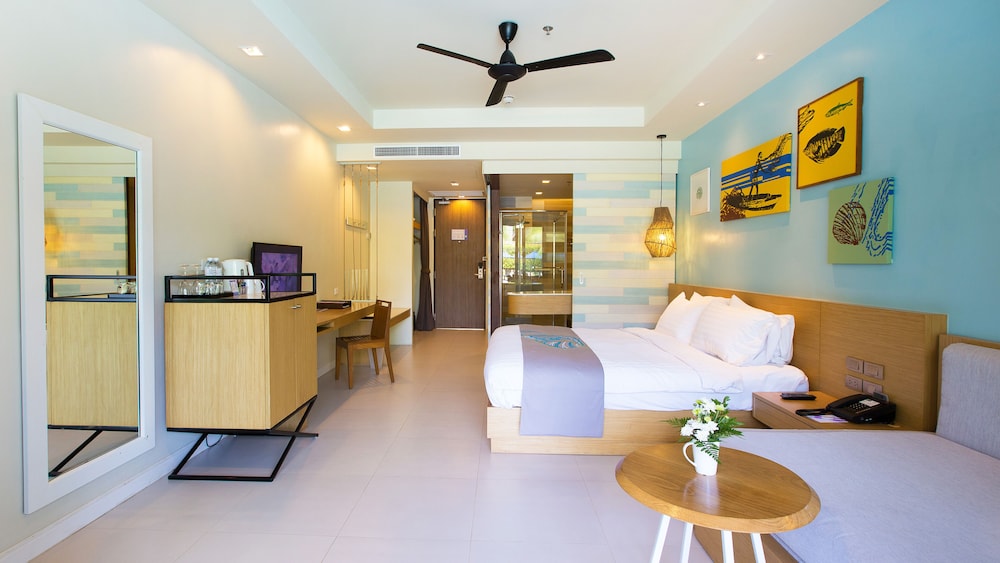 Holiday Ao Nang Beach Resort Krabi — Hotel rooms in Ao Nang, Krabi