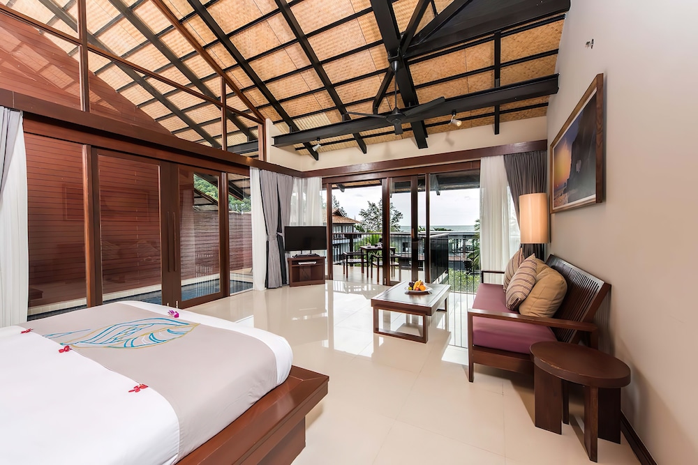 Holiday Ao Nang Beach Resort Krabi — Hotel rooms in Ao Nang, Krabi
