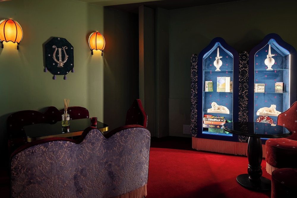 Hotel Number Nine — Restaurant & bars in Florence, Tuscany