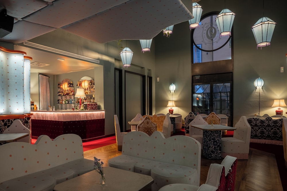 Hotel Number Nine — Restaurant & bars in Florence, Tuscany