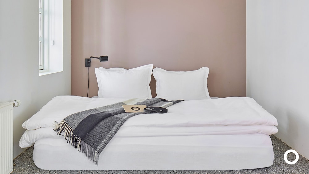 Thingholt Hotel Apartments from Center Hotels — Hotel rooms in Reykjavik, Capital Region