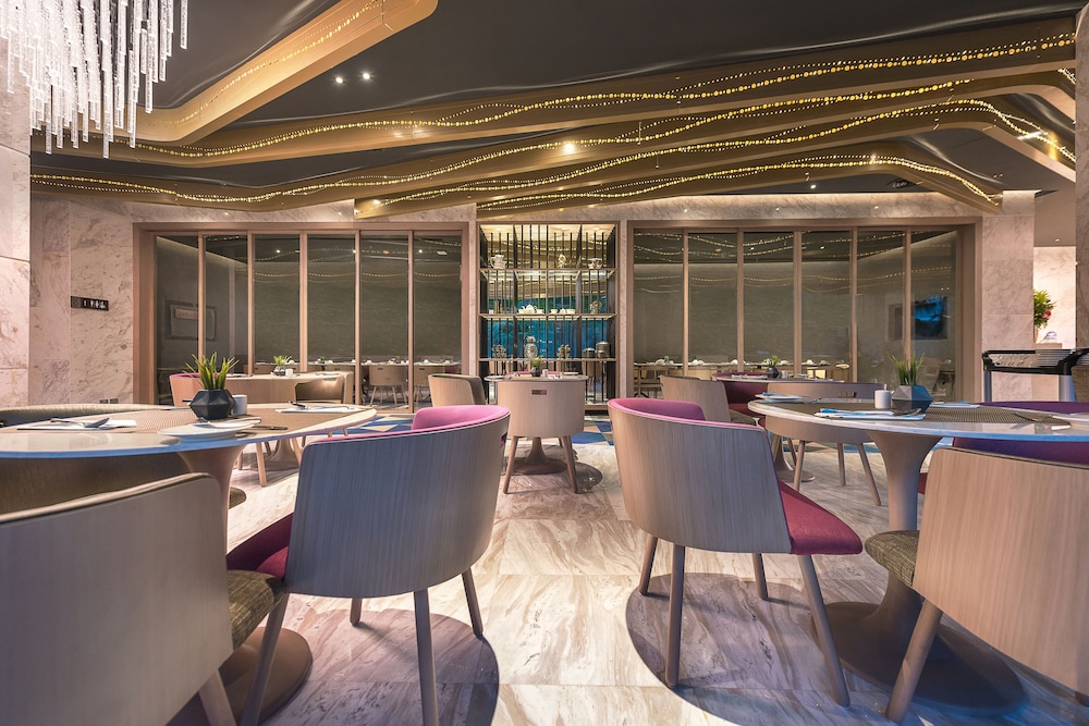Mytt Hotel Pattaya — Restaurant & bars in Pattaya, Chonburi