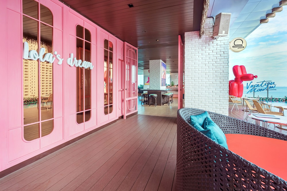 Mytt Hotel Pattaya — Restaurant & bars in Pattaya, Chonburi