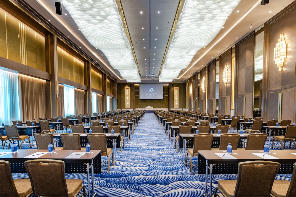 Mytt Hotel Pattaya — Hotel building in Pattaya, Chonburi