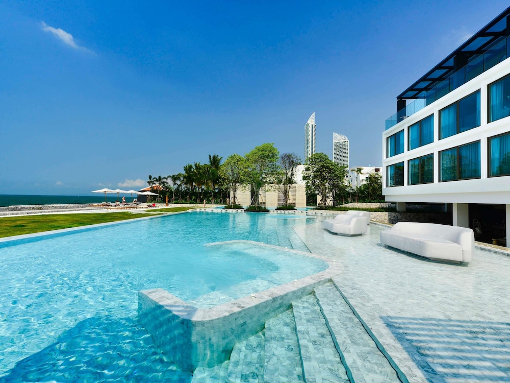 Veranda Resort Pattaya MGallery — Main photo in Pattaya, Chonburi