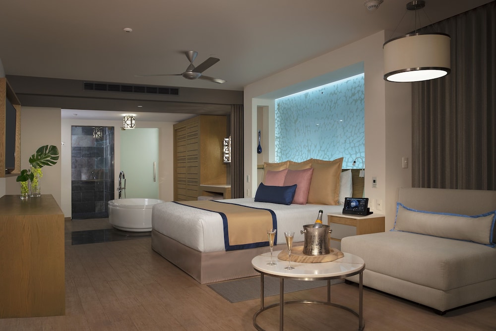 Secrets Riviera Cancún All Preferred - Adults Only - All inclusive — Hotel rooms in Puerto Morelos, Quintana Roo