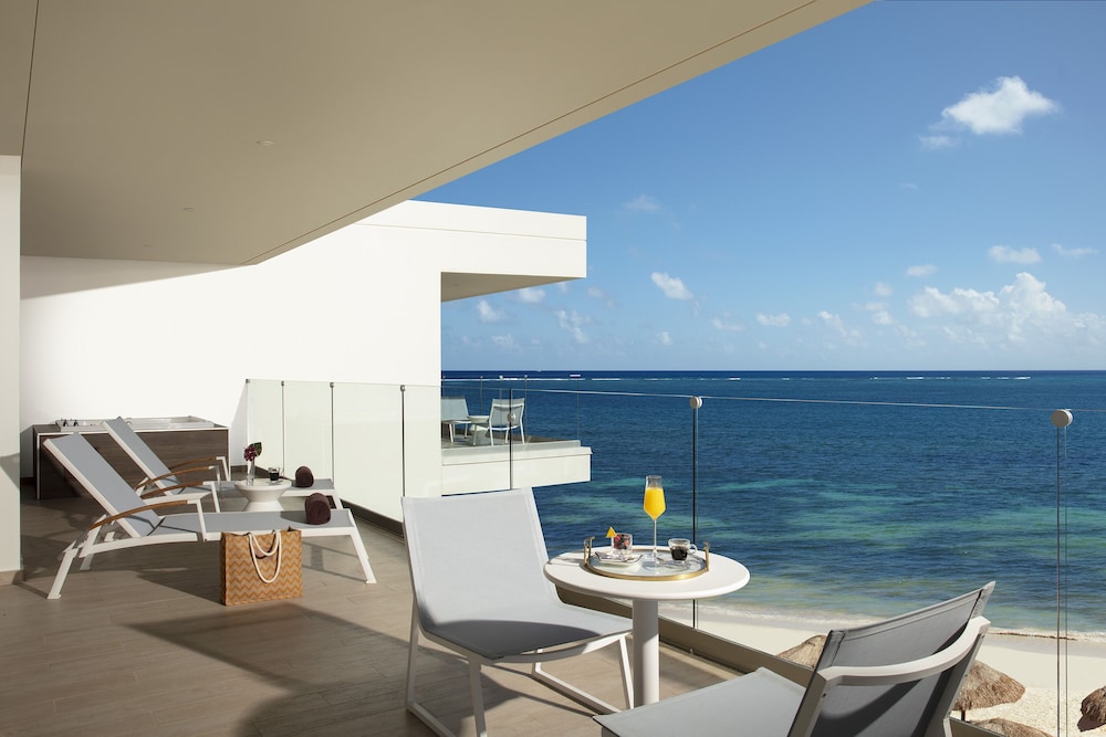 Secrets Riviera Cancún All Preferred - Adults Only - All inclusive — Hotel rooms in Puerto Morelos, Quintana Roo