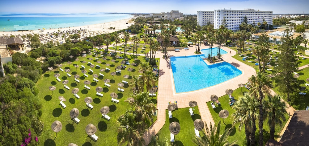 Sahara Beach Aquapark — Swimming pool in Skanes inc. Monastir, Monastir