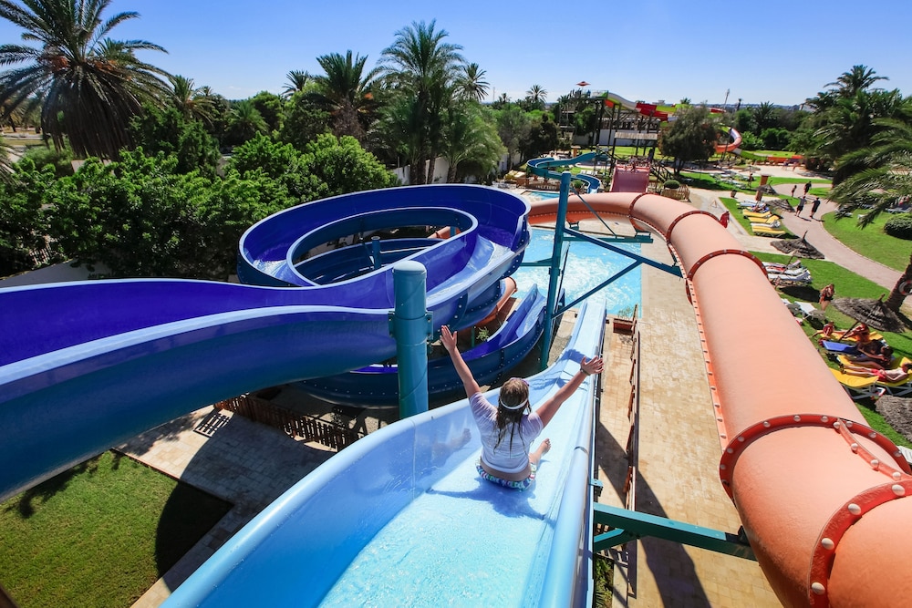 Sahara Beach Aquapark — Swimming pool in Skanes inc. Monastir, Monastir