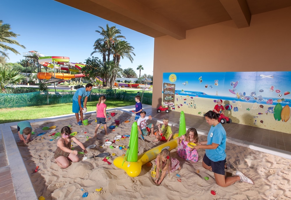 Sahara Beach Aquapark — Attractions for children in Skanes inc. Monastir, Monastir