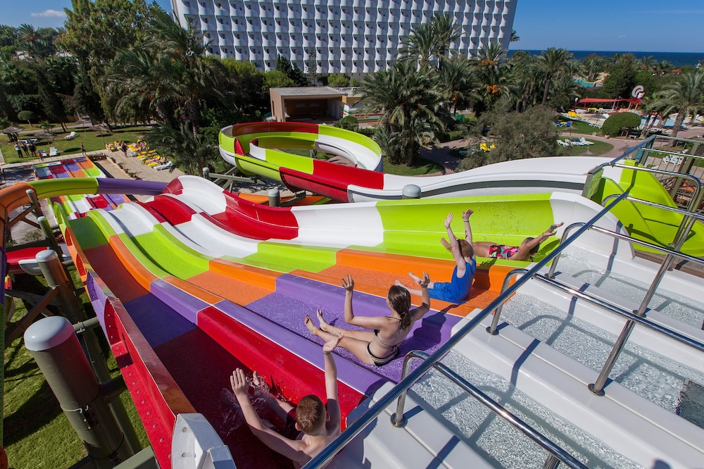 Sahara Beach Aquapark — Swimming pool in Skanes inc. Monastir, Monastir
