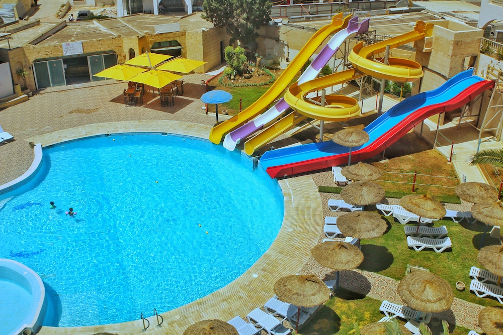 Hotel El Habib — Swimming pool in Skanes inc. Monastir, Monastir