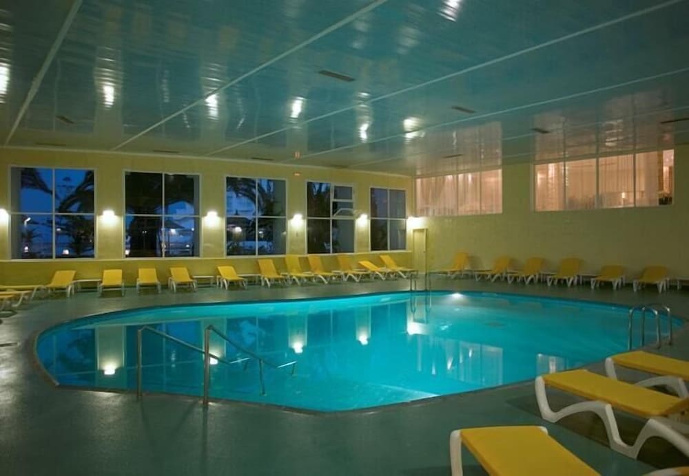 Hotel El Habib — Swimming pool in Skanes inc. Monastir, Monastir