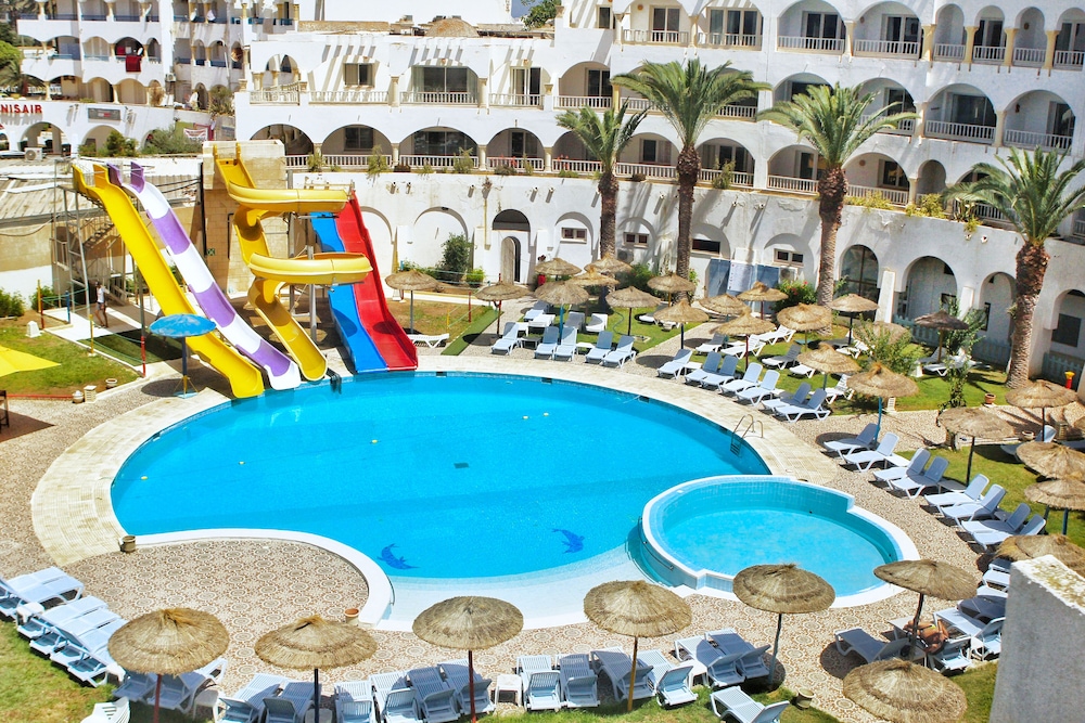 Hotel El Habib — Swimming pool in Skanes inc. Monastir, Monastir