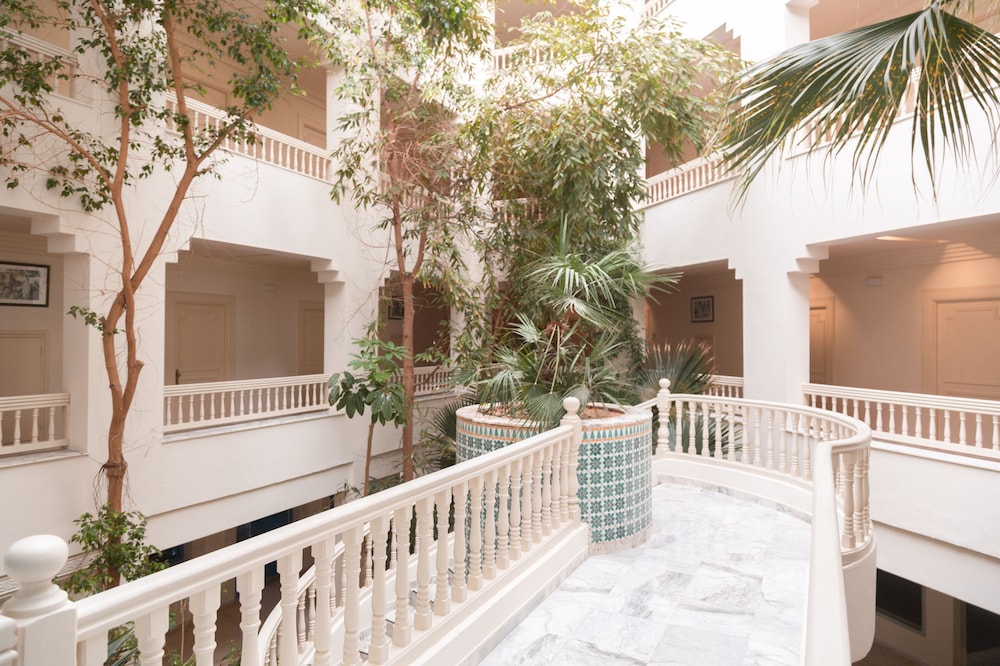 Vincci Dar Midoun — Hotel building in Midoun, Medenine