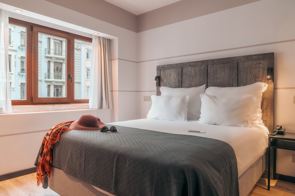 Pestana Lisboa Vintage City Center Suites — Hotel rooms in Lisbon, Lisboa